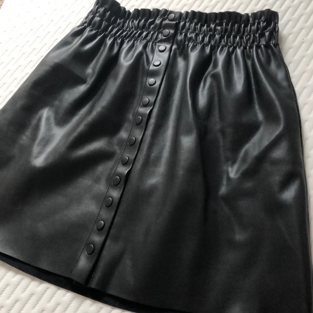 Leather skirt